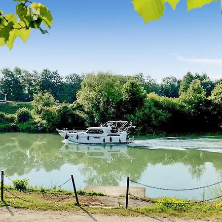 Jolie Vue Riviere Holiday home